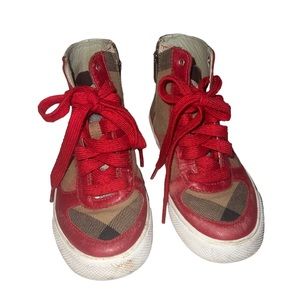Girl Burberry sneakers